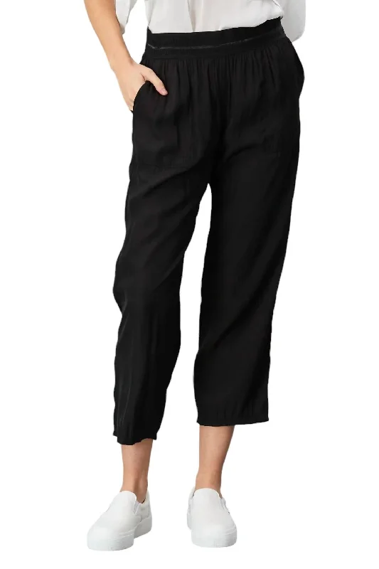 D-Satin Crop Jogger In Nighwatch